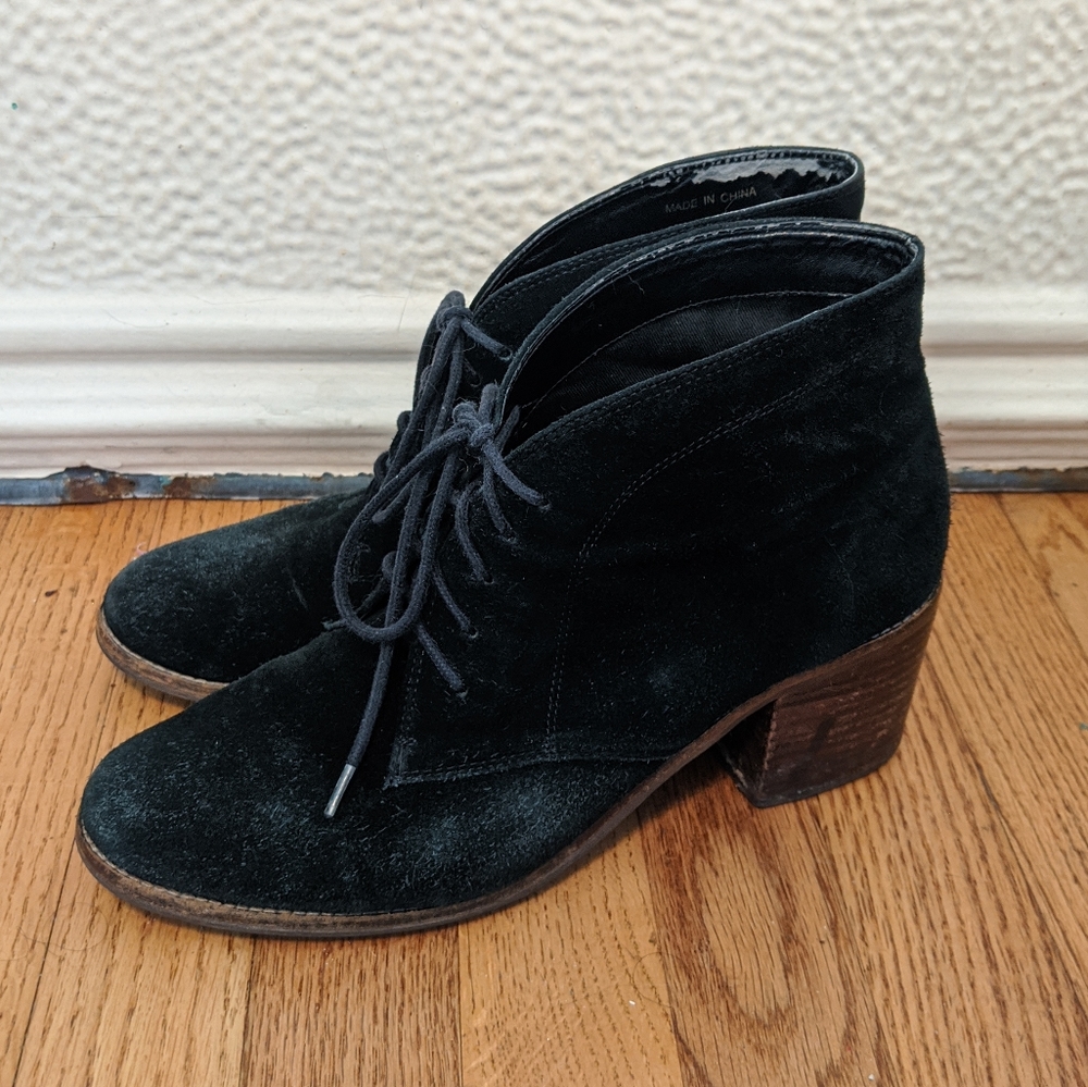 Dolce Vita Black Suede Leather  Oxford Size 10